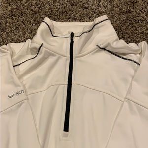 Women’s small half zip hot chilly’s snow angel